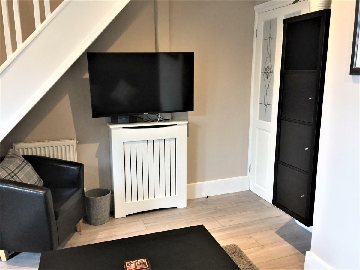 Guineas House Villa Newmarket  Bagian luar foto